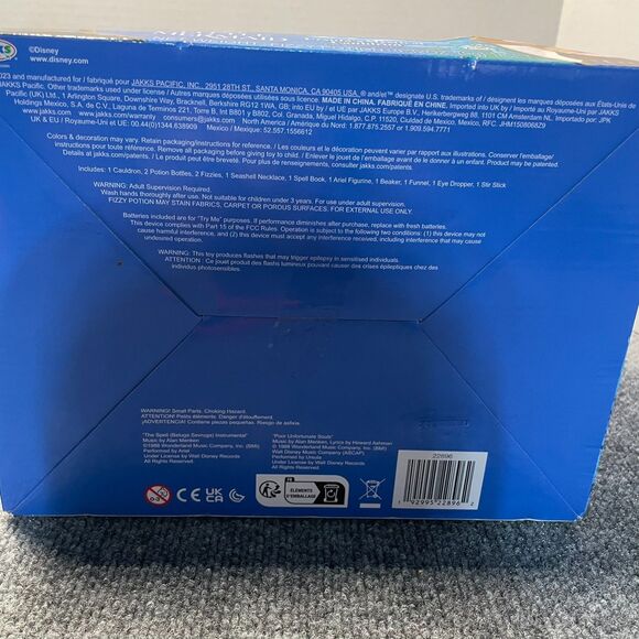 Disney The Little Mermaid Live Action Ursula’s Mystical Cauldron Playset NEW - Picture 10 of 11